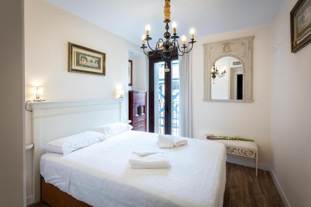 Az El Balcon De Cesar Augusto Appartement Zaragoza Buitenkant foto